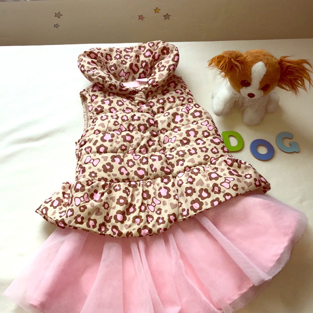 Girls cheetah bow puffer vest